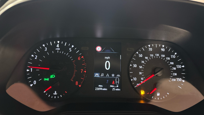 Renault Clio 1.0 TCe 100 Iconic 5dr Petrol Hatchback